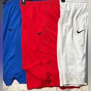 Mens Nike XL Basketball shorts, Red or White